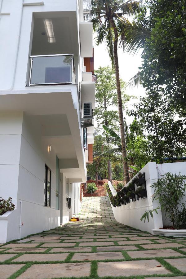 Hormuz Inn Kolattupuzha Exterior foto