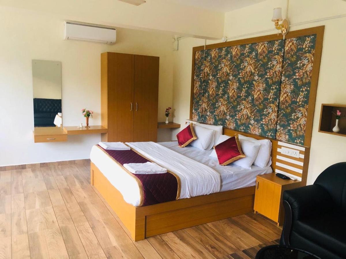 Hormuz Inn Kolattupuzha Exterior foto